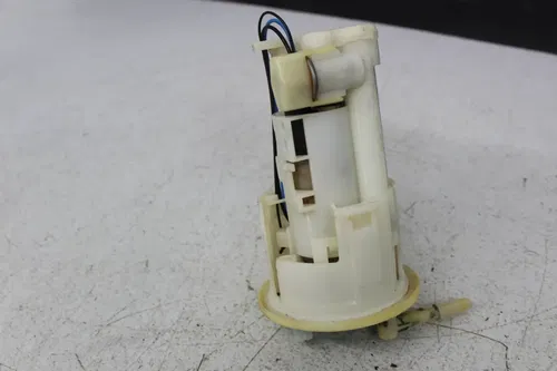 04-09 YAMAHA FZ6 FZ6S FUEL PUMP GAS PETROL SENDER UNIT