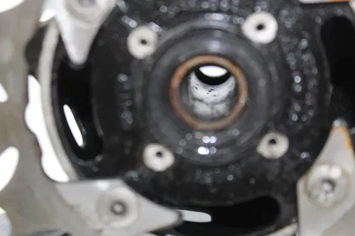 06-07 HONDA CBR1000RR REAR WHEEL BACK RIM (SEE DESCP)