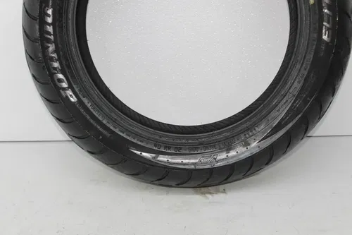 DUNLOP ELITE 4 180/60 R16 M/C 80H REAR BACK TIRE (TREAD:7/32NDS)