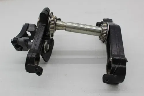17-23 HARLEY DAVIDSON FLTRX ROAD GLIDE FRONT END FORKS SUSPENSION TRIPLE TREE