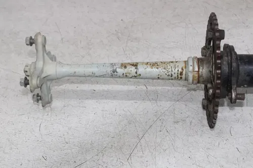 87 YAMAHA WARRIOR 350 REAR AXLE BACK WHEEL PIVOT BOLT AXEL SHAFT HUBS