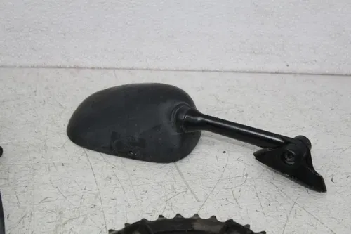 04-05 SUZUKI GSXR600 PARTS HARDWARE NUTS BOLTS AXLE TURN SIGNAL SPROCKET MIRROR
