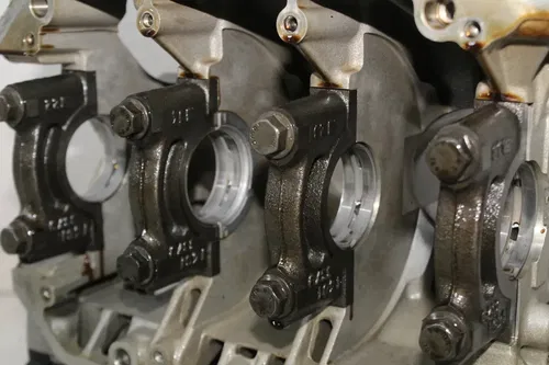 90 BMW K75 ENGINE MOTOR CRANKCASE CRANK CASES BLOCK PISTONS CONNECTING RODS SE