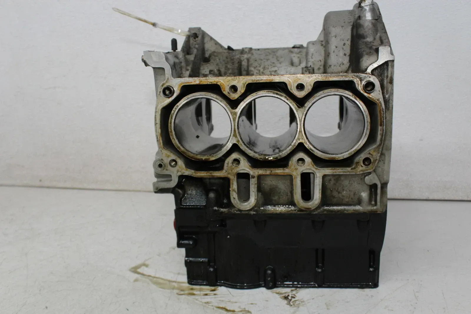 90 BMW K75 ENGINE MOTOR CRANKCASE CRANK CASES BLOCK PISTONS CONNECTING RODS SE