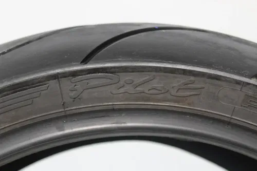 MICHELIN PILOT POWER 180/55 ZR17 M/C (73W) REAR BACK TIRE (TREAD:1/32NDS)