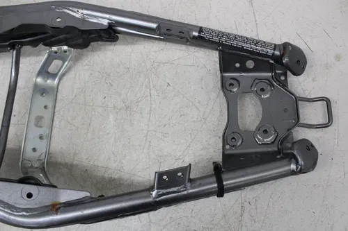 24 SUZUKI GSX-8R GSX800F REAR BACK TAIL SUBFRAME SUB FRAME