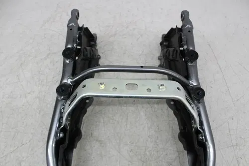 24 SUZUKI GSX-8R GSX800F REAR BACK TAIL SUBFRAME SUB FRAME