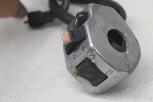 06 Kawasaki Vulcan 500 En500 Left Clip On Handle Horn Signals Switch Switches