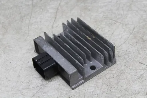 18-20 KAWASAKI NINJA 400 EX400 RECTIFIER VOLTAGE REGULATOR