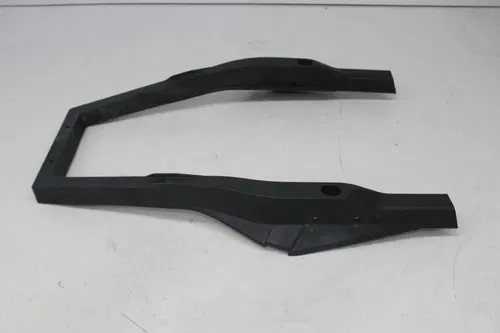 16 Can-am Commander 800r Xt front Seat headrest frame mount pair