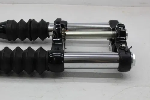 18-20 HARLEY-DAVIDSON STREET BOB FXBB 107 FRONT FORKS SUSPENSION  (STRAIGHT)