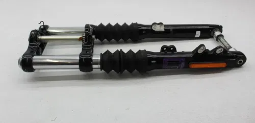 18-20 HARLEY-DAVIDSON STREET BOB FXBB 107 FRONT FORKS SUSPENSION  (STRAIGHT)