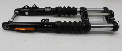 18-20 HARLEY-DAVIDSON STREET BOB FXBB 107 FRONT FORKS SUSPENSION  (STRAIGHT)
