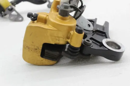 05-06 KAWASAKI NINJA ZX6R ZX636 REAR BACK BRAKE CALIPER W MOUNT MASTER CYLINDER