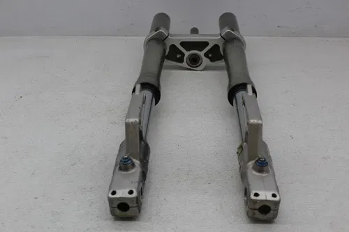 00 BUELL LIGHTNING X1 FRONT FORKS SHOCK SUSPENSION LOWER TREE CLAMP (READ)