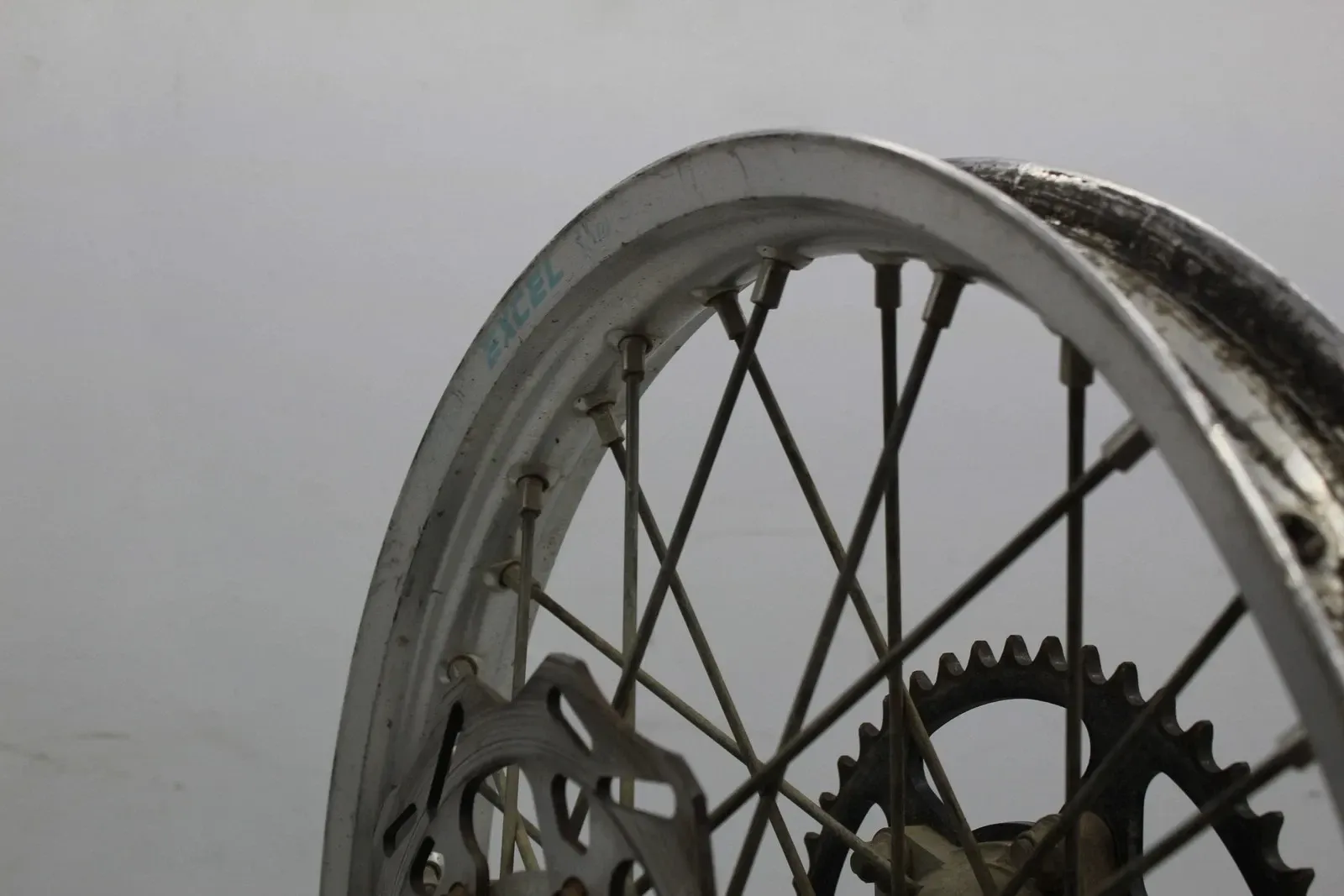 06-09 YAMAHA YZ250F REAR BACK WHEEL RIM HUB