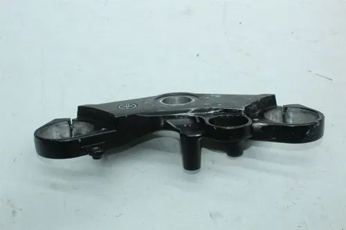 06-07 YAMAHA YZF R6 FRONT FORK UPPER TOP TRIPLE TREE CLAMP