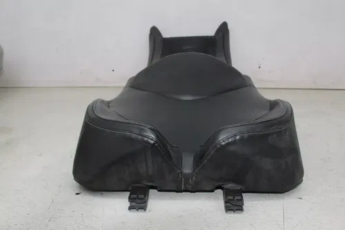 10-12 CAN-AM SPYDER ROADSTER RT FRONT DRIVERS SEAT PAD SADDLE PILLION (READ)