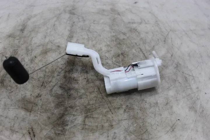 2022 SUZUKI HAYABUSA FUEL PUMP GAS PETROL SENDER UNIT
