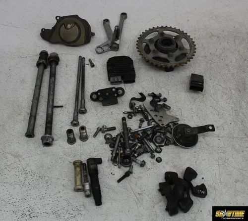 05-06 KAWASAKI NINJA ZX10R PARTS AND HARDWARE NUTS BOLTS SPROCKET AXLE PEG