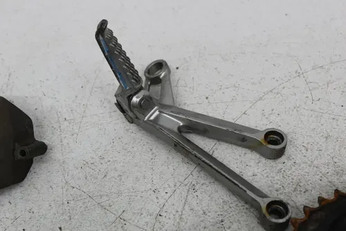05-06 KAWASAKI NINJA ZX10R PARTS AND HARDWARE NUTS BOLTS SPROCKET AXLE PEG