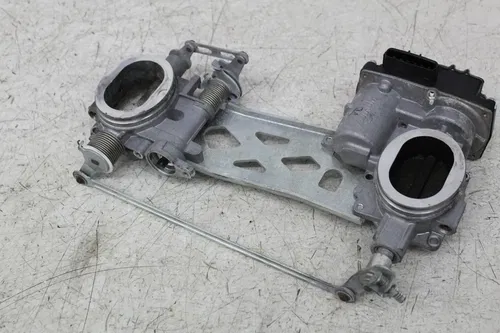 10-12 DUCATI MULTISTRADA 1200 THROTTLE BODY BODIES