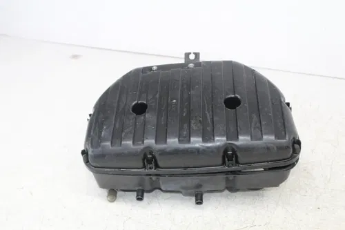 11-24 SUZUKI GSXR600 AIRBOX AIR INTAKE FILTER BOX 13720-14J01