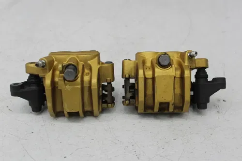 09-12 TRIUMPH STREET TRIPLE 675 RIGHT LEFT FRONT BRAKE CALIPER SET PAIR CALIPERS