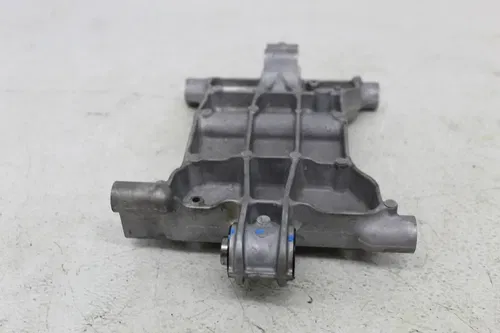 20-23 KAWASAKI Z400 ER400 ABS ENGINE MOUNT MOTOR BRACKET