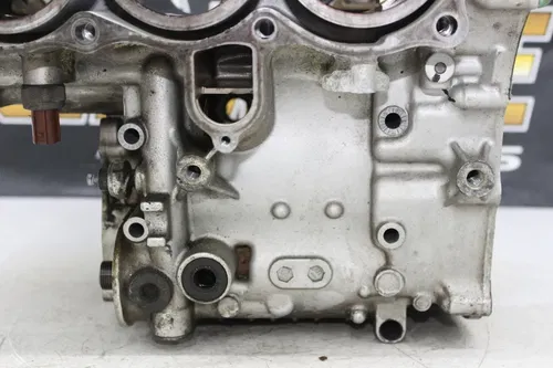 01-05 HONDA GOLDWING 1800 GL1800 ENGINE MOTOR CRANKCASE CRANK CASES BLOCK