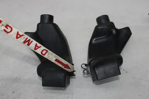 06-11 KAWASAKI NINJA ZX14 RIGHT LEFT AIR INTAKE DUCTS (SEE DESCP)