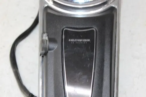 2005 Harley-Davidson Electra Glide Ultra Classic EFI FLHTCUI GAS TANK CAP COVER