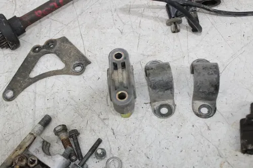 03 YAMAHA GRIZZLY 660 PARTS HARDWARE NUTS BOLTS BELT HUBS BRAKE LIGHT TIE RODS