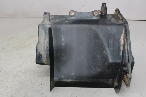 86-87 HONDA XR250R AIR CLEANER FILTER BOX