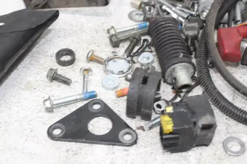 2006 SUZUKI GZ250 PARTS AND HARDWARE NUTS BOLTS TOOL KIT MANUAL KICKSTAND