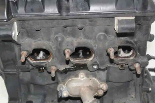 13-16 TRIUMPH STREET TRIPLE ENGINE MOTOR CYLINDER HEAD CASES CRANK *TESTED*