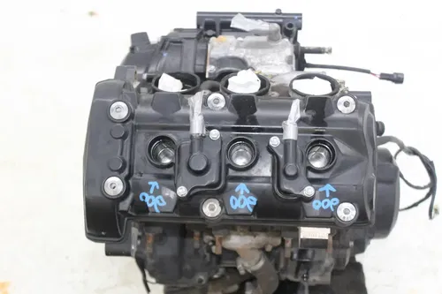 13-16 TRIUMPH STREET TRIPLE ENGINE MOTOR CYLINDER HEAD CASES CRANK *TESTED*