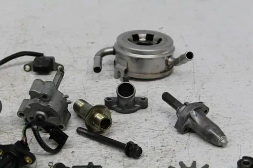 01-06 HONDA CBR600F4I CBR 600 F4I ENGINE PARTS HARDWARE NUTS BOLTS CHAIN GUIDE