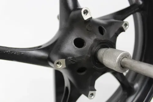 08-16 YAMAHA YZF R6 FRONT WHEEL RIM (STRAIGHT)