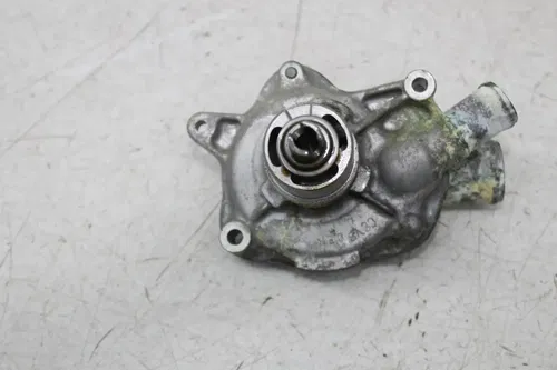 04-07 HONDA SHADOW AERO 750 ENGINE WATER OIL PUMP