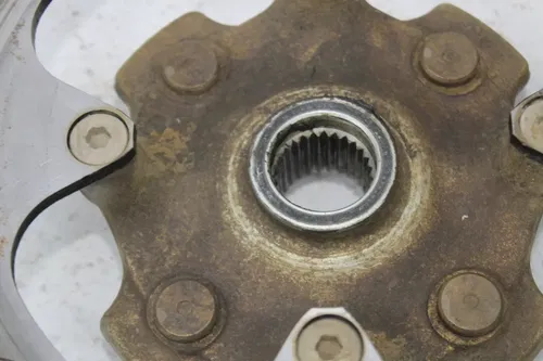 17 YAMAHA YXZ1000R SS EPS FRONT WHEEL LEFT HUB ROTOR