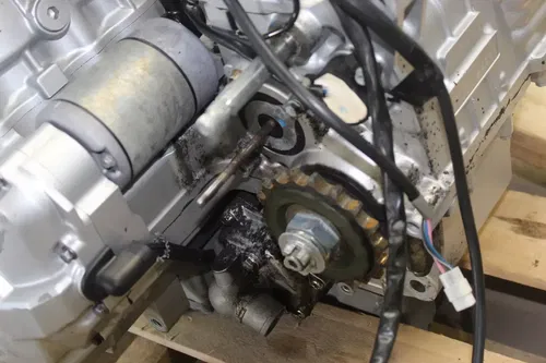07-09 SUZUKI BANDIT 1250S GSF1250SA ABS ENGINE MOTOR CASES HEAD STRONG RUNNER