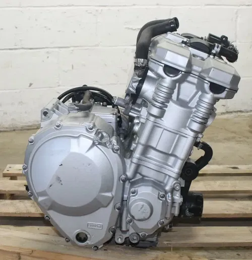 07-09 SUZUKI BANDIT 1250S GSF1250SA ABS ENGINE MOTOR CASES HEAD STRONG RUNNER