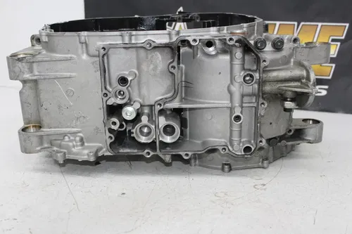06-09 SUZUKI BOULEVARD M109R ENGINE MOTOR CRANKCASE CRANK CASES BLOCK