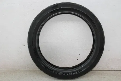 MICHELIN POWER 120/70 ZR 17 2CT FRONT TIRE (TREAD:5/32NDS)