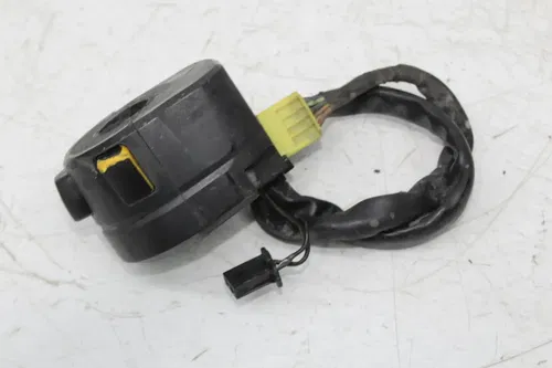 05-06 SUZUKI GSXR1000 LEFT RIGHT CONTROL SWITCH SWITCHES ON OFF TURN SIGNAL