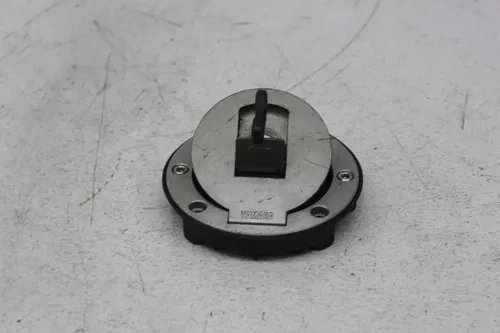97 YAMAHA YZF1000 FUEL TANK GAS CAP ENGINE SAFTY