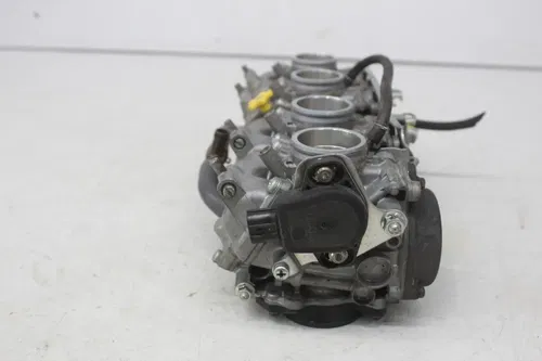 04-06 Honda Cb600f Hornet 599 Carbs Carburetors