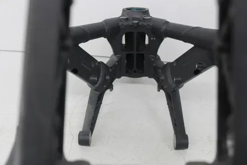06-12 TRIUMPH DAYTONA 675 FRAME CHASSIS STPSS (STRAIGHT)