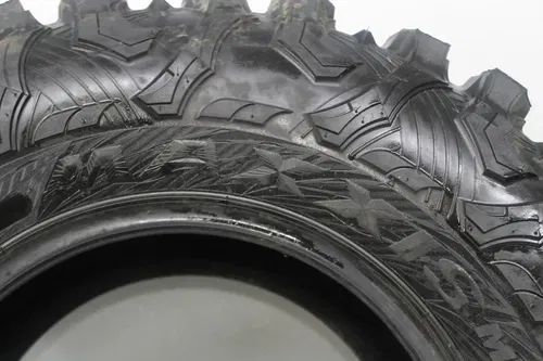 POLARIS CARNIVORE MAXXIS 30X10 R14 ML1 TIRE (TREAD:19/32NDS)